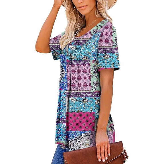Women’s Short Sleeve Floral Tops Summer Casual Loose Fit Tunic Shirts Button Detail Flowy Blouses for Leggings Jeans Daily Wear