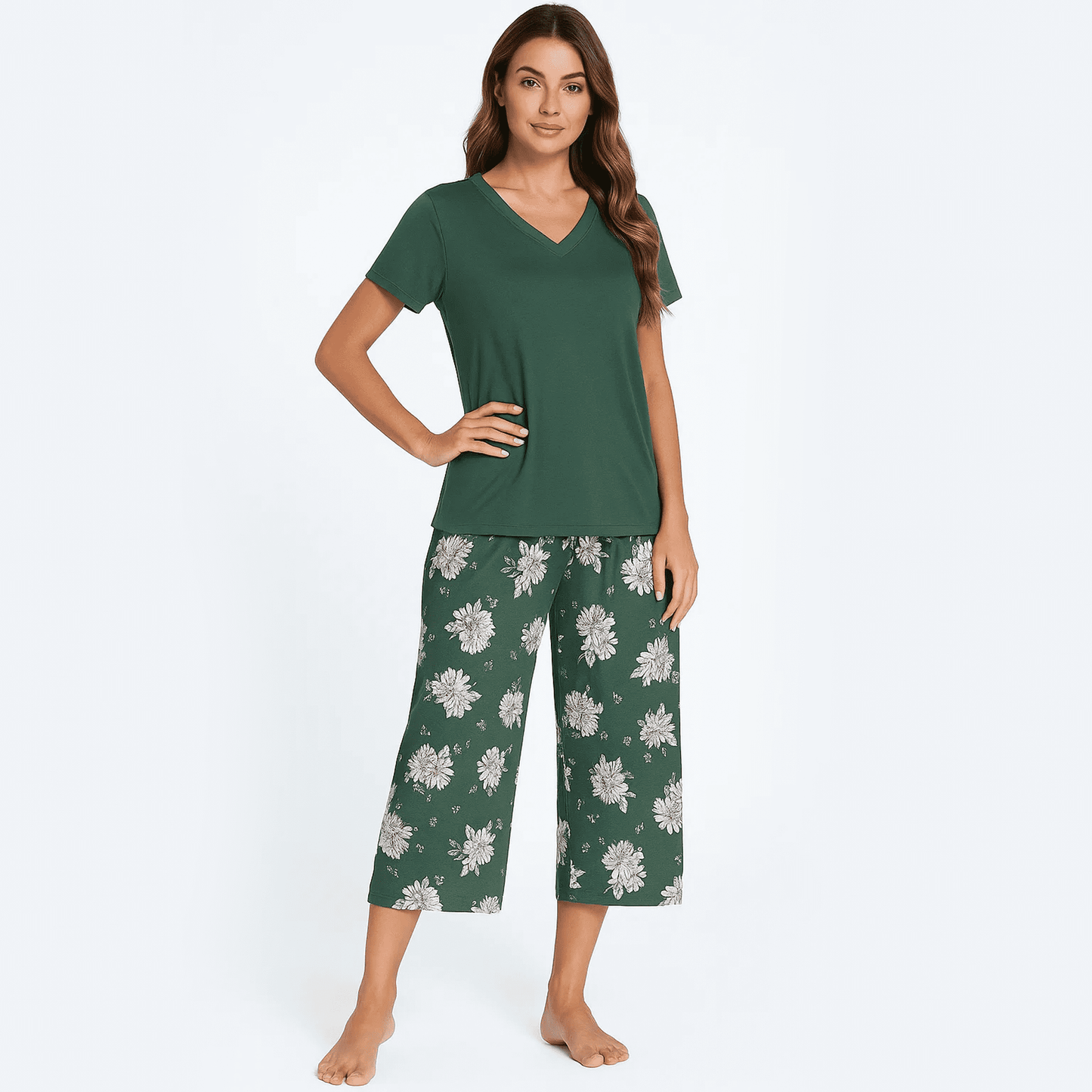 WQD Womens Pajama Sets 2 Piece Lounge Sets Soft Loungewear Comfy Pj Sets V Neck Short Sleeve Top and Capri Pants Loose Sleepwear with Pockets