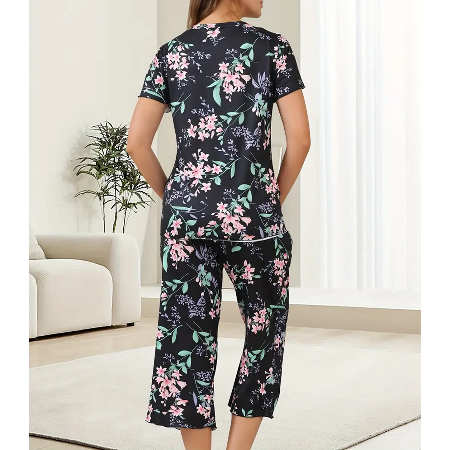 WQD Womens Pajama Sets Pj Set Floral Print Short Short Sleeve Top With Capri Pants Sleepwear 2 Piece Loungewear with Pockets