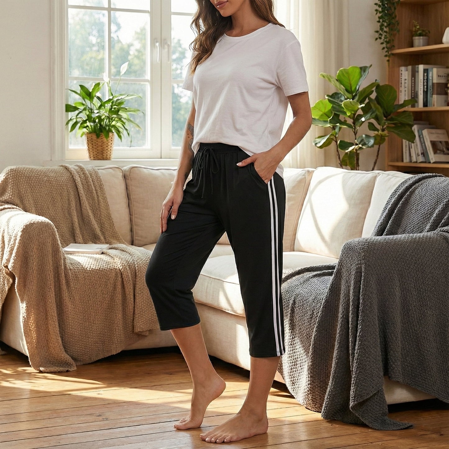 Women's Capri Yoga Pants Loose Soft High Waist Drawstring Workout Sweatpants Causal Lounge Pants Flared Leggings with Pockets for Summer
