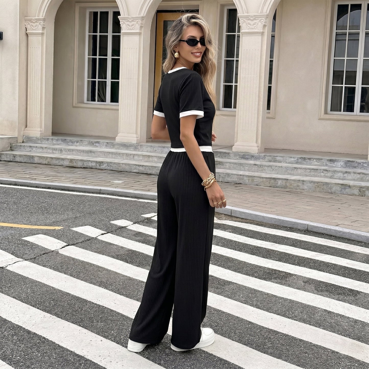 Women's 2 Piece Lounge Set V Neck Short Sleeve Top and Wide Leg Pants with Pockets Casual Travel Outfit for Vacation Airport Work from Home