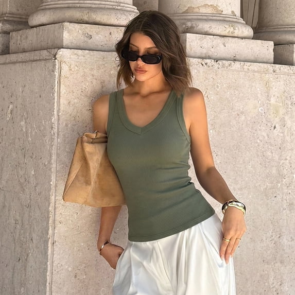 WQD 2 Pack Tank Tops for Women V Neck Ribbed Knit Slim Fitted Sleeveless Basic Tee Tanks Casual Summer Fashion Clothes