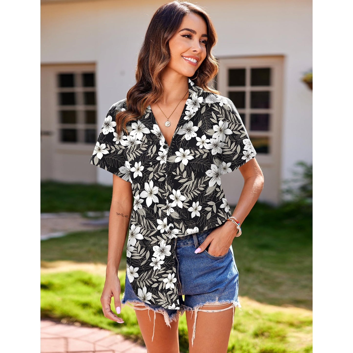 WQD Women’s Tropical Hawaiian Shirt Floral Print Button Up Short Sleeve Tops Summer Casual Beach Holiday Vacation Blouses Lightweight