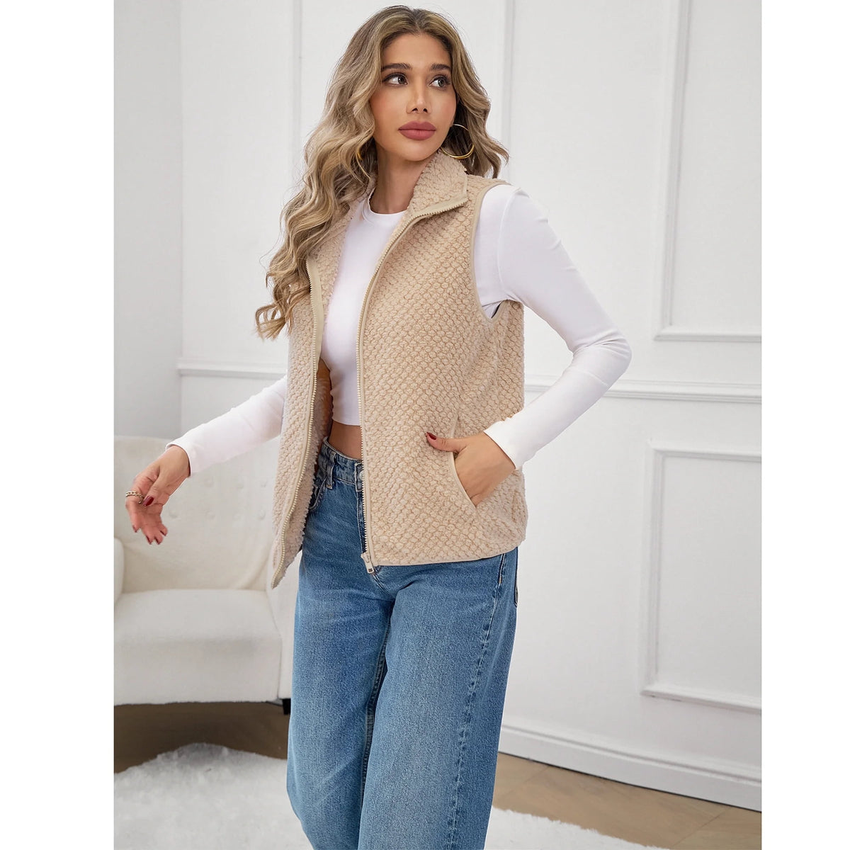 WQD Womens Sherpa Fleece Vest Lightweight Sleeveless Zip Up Jacket with Pockets Cozy Fuzzy Outerwear for Fall Winter Layering