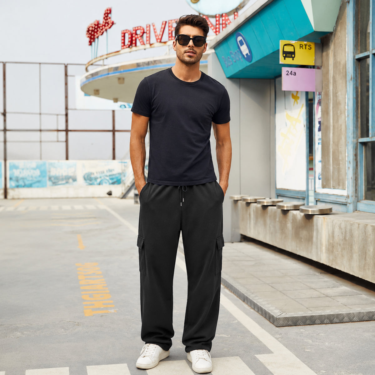 WQD Mens Cargo Sweatpants Baggy Gym Sweat Pants Drawstring Wide Leg Casual Lounge Pants with Pockets
