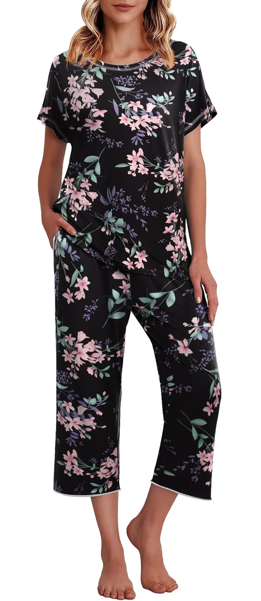 WQD Womens Pajama Sets Pj Set Floral Print Short Short Sleeve Top With Capri Pants Sleepwear 2 Piece Loungewear with Pockets