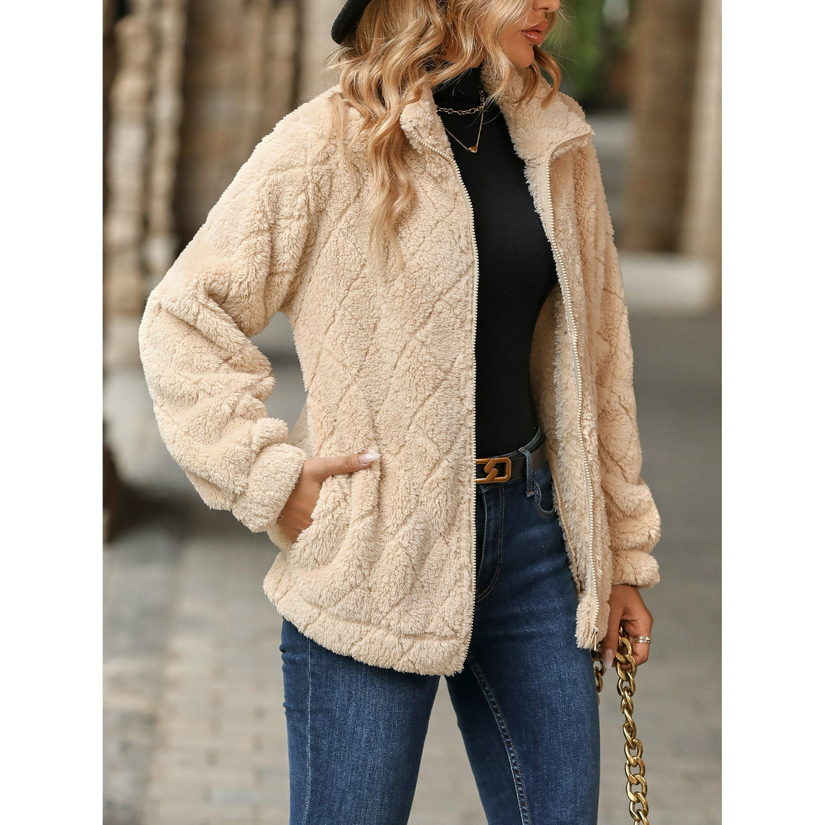 WQD Womens Sherpa Fleece Zip Up Jacket Long Sleeve Stand Collar Warm Fuzzy Teddy Coat Casual Winter Outerwear Soft Cozy Plush Sweatshirt