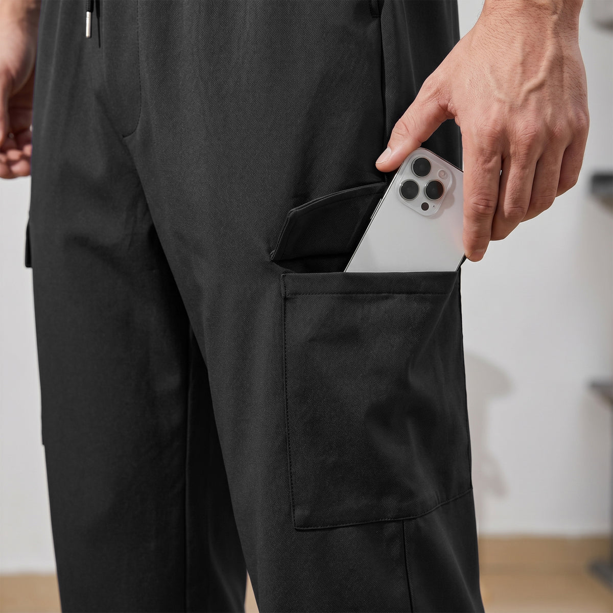 WQD Mens Cargo Sweatpants Baggy Gym Sweat Pants Drawstring Wide Leg Casual Lounge Pants with Pockets
