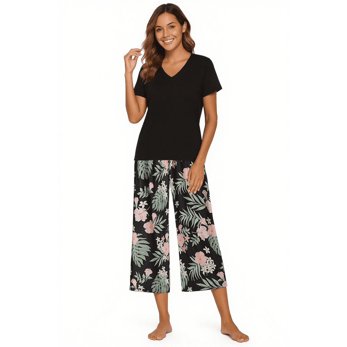 WQD Womens Pajama Sets 2 Piece Lounge Sets Soft Loungewear Comfy Pj Sets V Neck Short Sleeve Top and Capri Pants Loose Sleepwear with Pockets