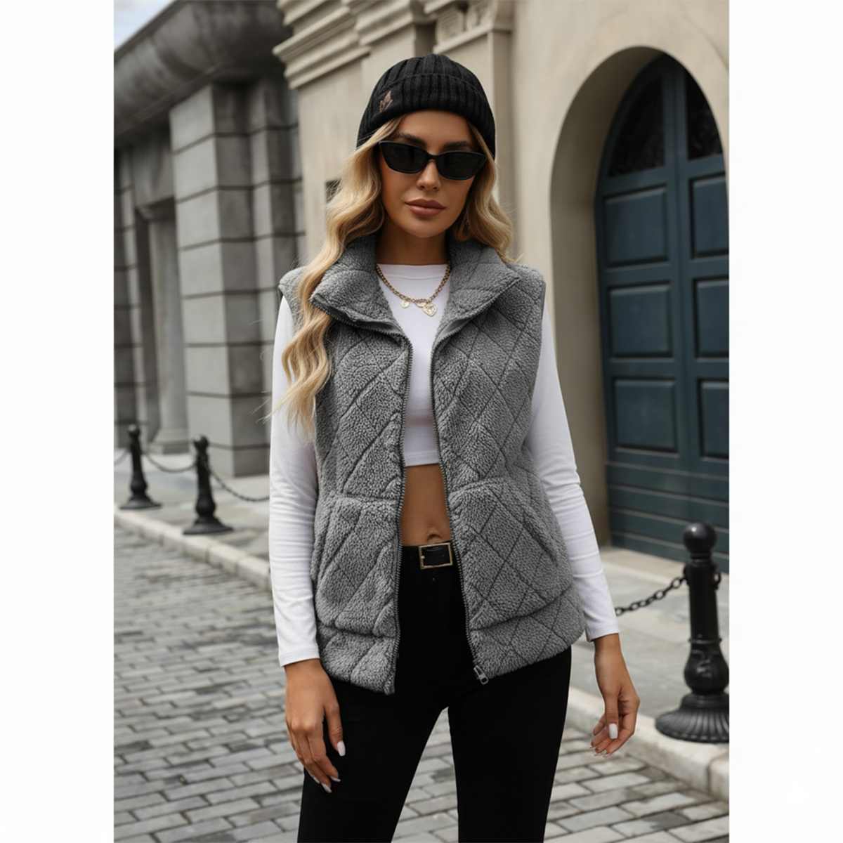 WQD Womens Fuzzy Fleece Vest Casual Sleeveless Zip Up Warm Sherpa Vest Jacket Cozy Waistcoat Outerwear with Pockets for Fall Winter Spring