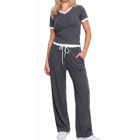 Women's 2 Piece Lounge Set V Neck Short Sleeve Top and Wide Leg Pants with Pockets Casual Travel Outfit for Vacation Airport Work from Home